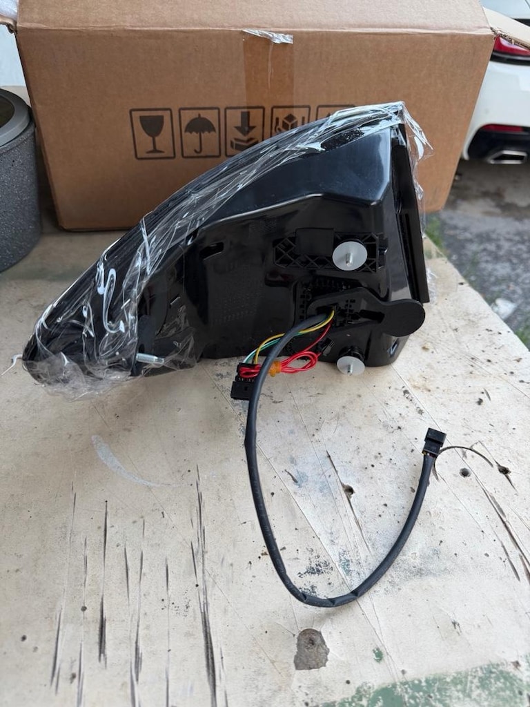 Bwm F10 dönüşüm arka stop - 4
