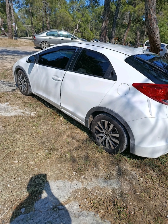 Honda Civic d tech dizel - 3