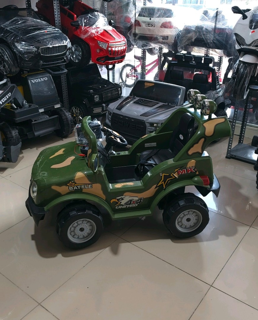 (AnkaCar ÇOCUK OTO GALERİ) +3 YAŞ ÜZERİ(KUMBARA SİZ) AKÜLÜ ARABA - 4