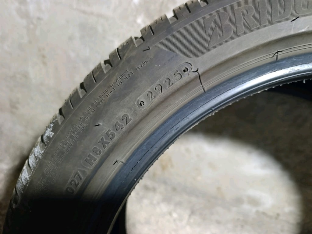 BRİDGESTONE 225/45/R17 KIŞ LASTİĞİ 4 ADET - 2
