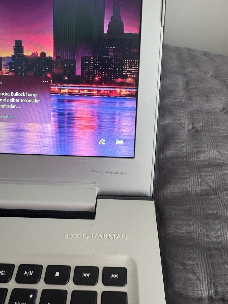Lenovo IdeaPad 510 – i7 İşlemci / 8 GB RAM / SSD / NVIDIA 940MX - 3