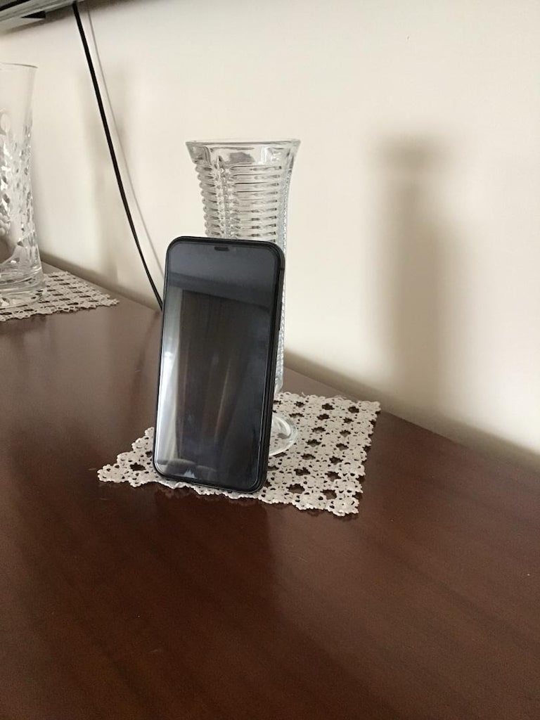TR IPHONE 11 SORUNSUZ TERTEMİZ/ LAPTOP - 3