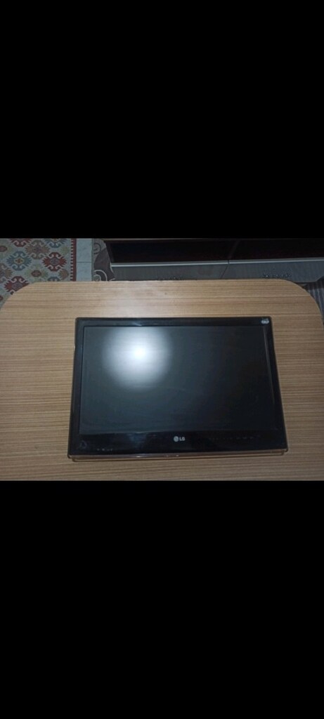 Lg televizyon 40 ekran kumandasi mevcuttur herşeyi çalışıyor - 5