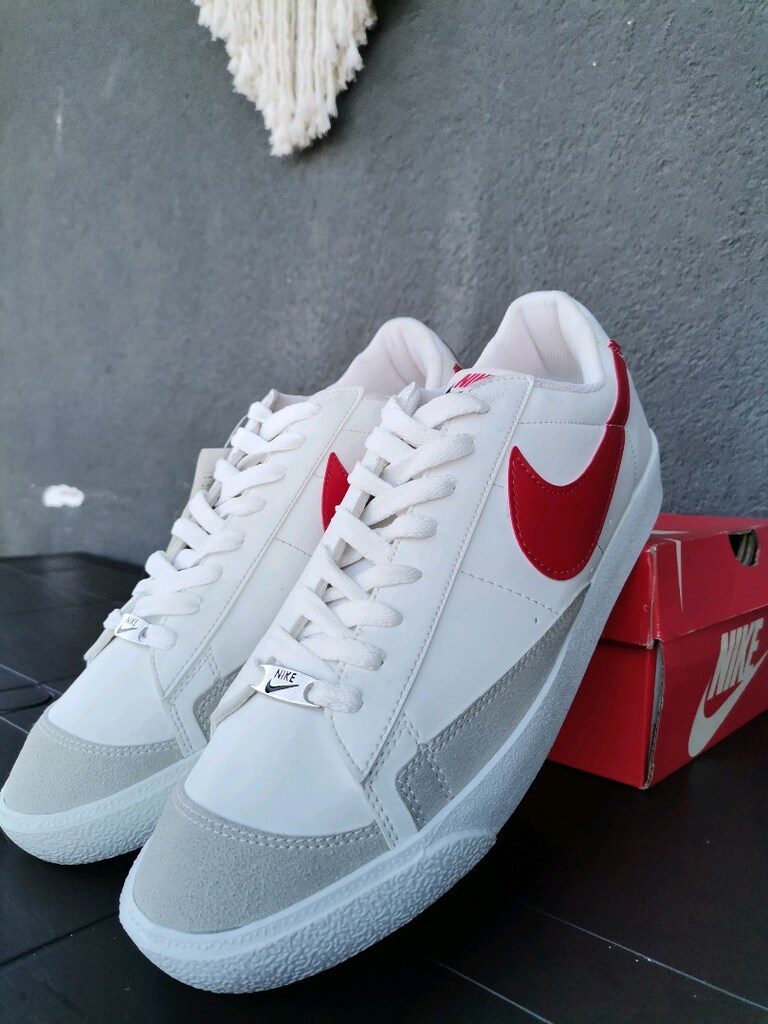 Nike Blazer Low Sneaker