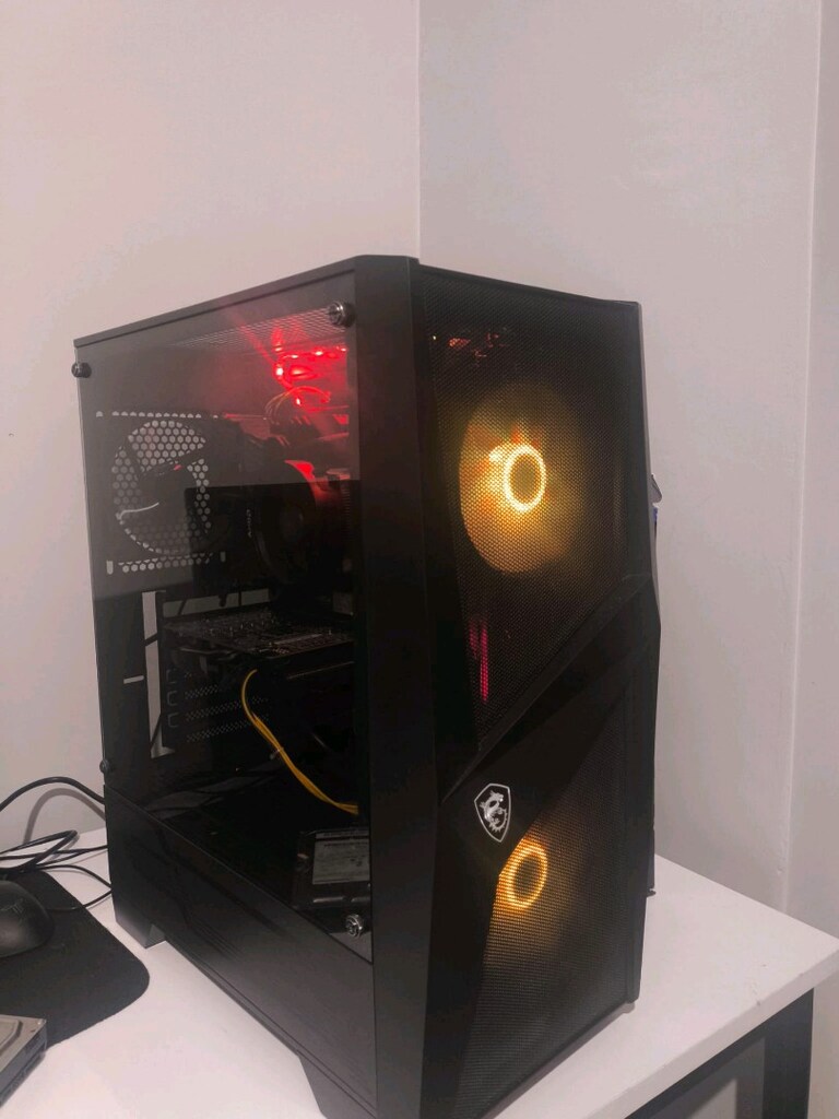 TAKAS OLUR)RYZEN 5 3600X 16 GB RAM GTX 1660 6GB SUPER B450 PRO ANAKART - 3