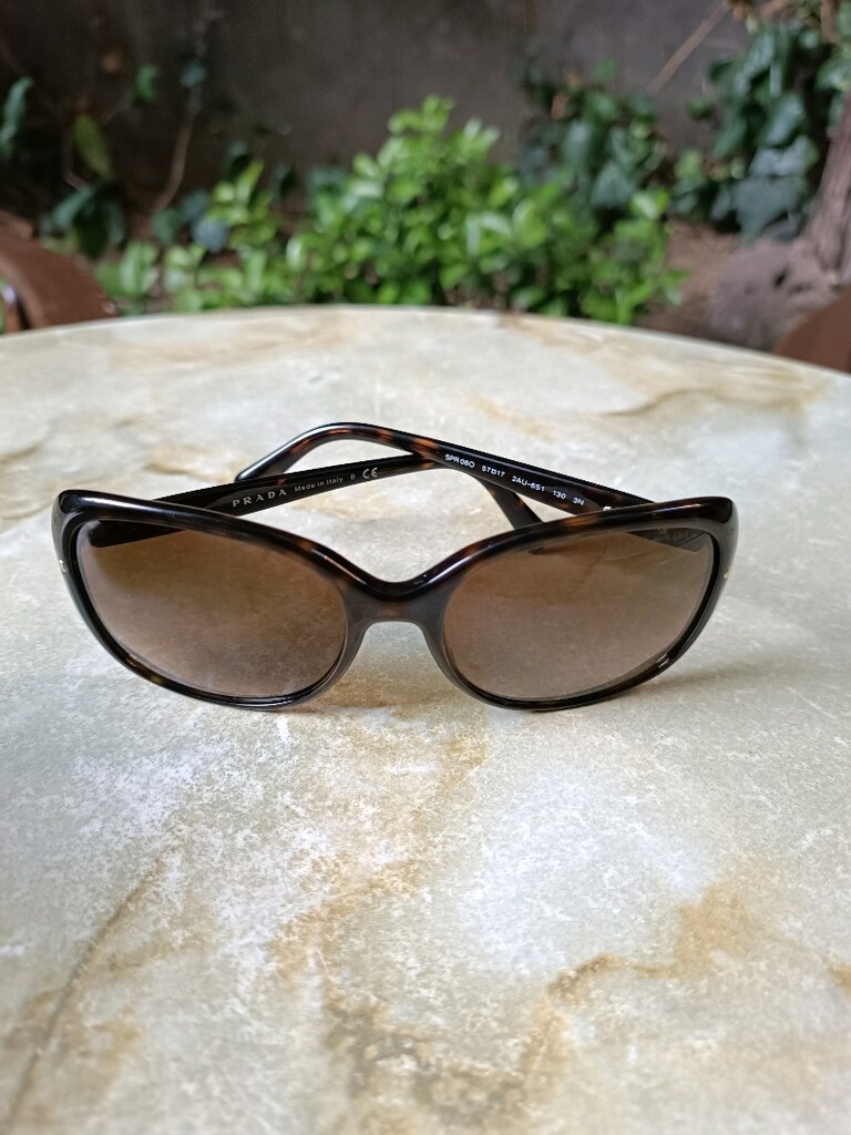 PRADA GÜNEŞ GÖZLÜĞÜ - 2