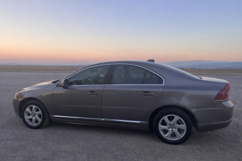 Sahibinden 2012 Model Bakımlı-Masrafsız-Sorunsz Volvo S80 2.0D Otomatk - 2