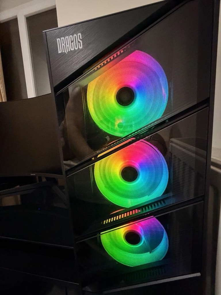 Gaming Set | RTX 4060 8GB | i7-10700F | 64GB RAM | Odyssey G5 32” - 8