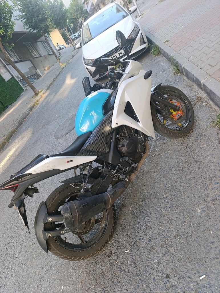 CBR 250 - 2