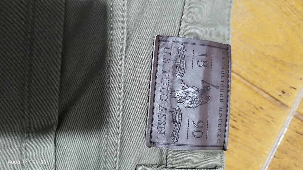 #U.S Polo pantolon..Yenidir lakin dolaptan çıkarırken bacakta özür - 4