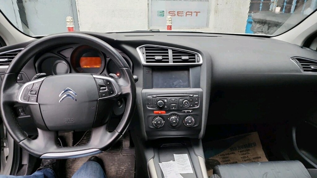 c4 Citroën - 9