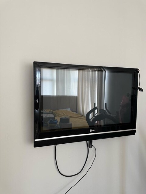 LG 32” PLAZMA ACİL SATILIK TV