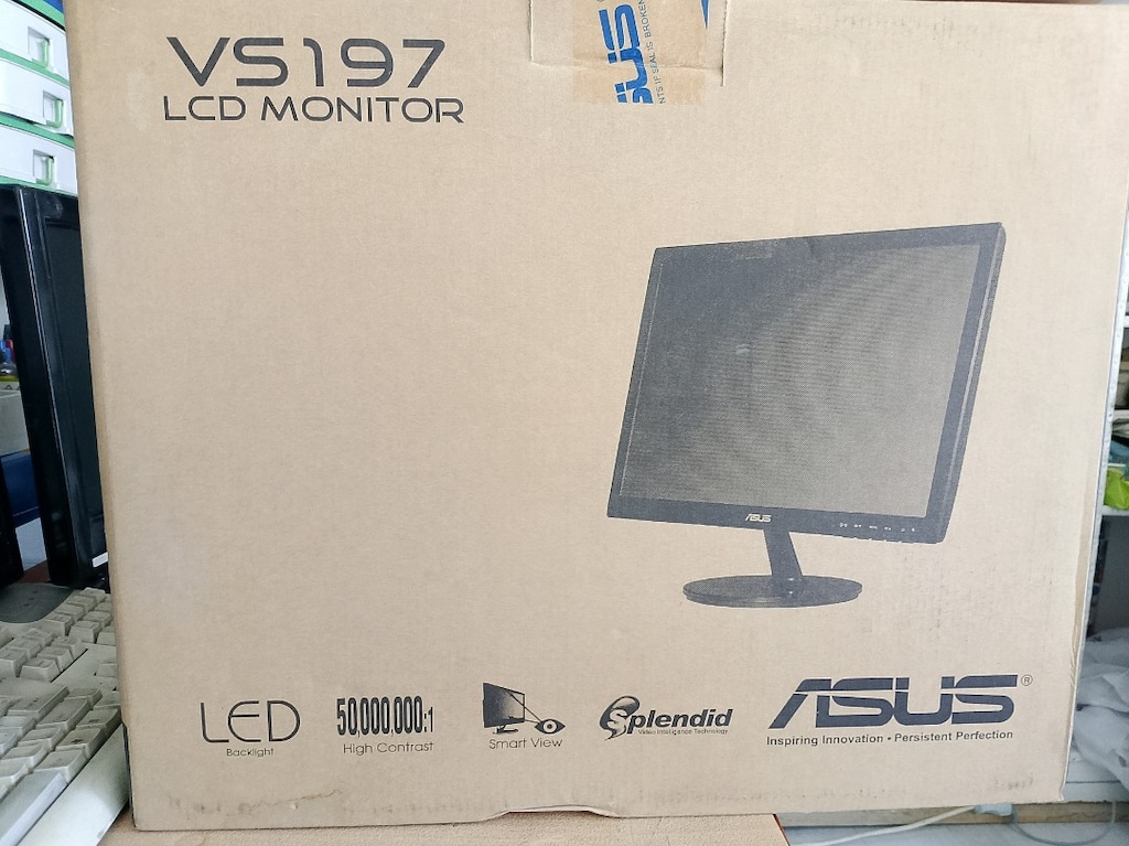 ASUS VS 197DE MONİTÖR - 4