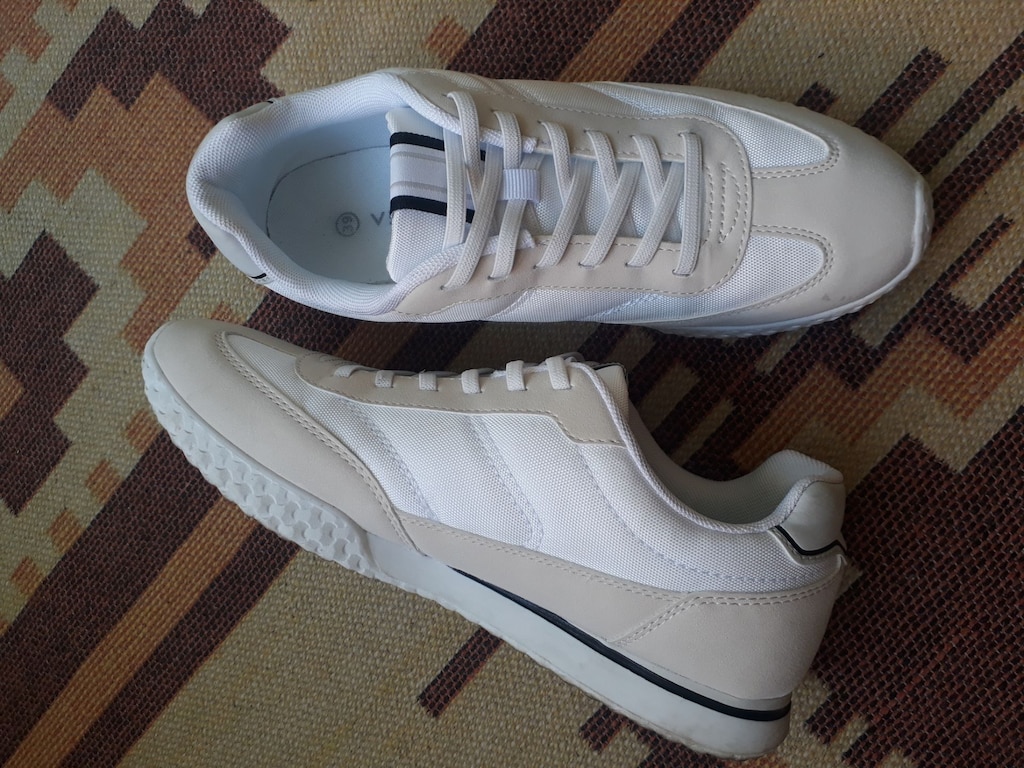 Deichmann yeni gibi spor ayakkabı - 3