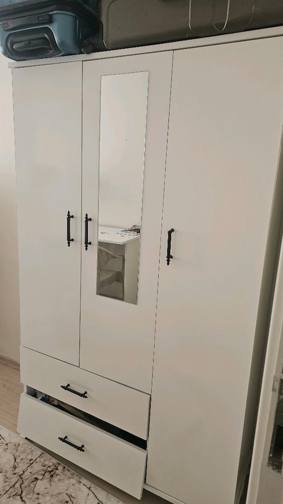 elbise dolabı - 2