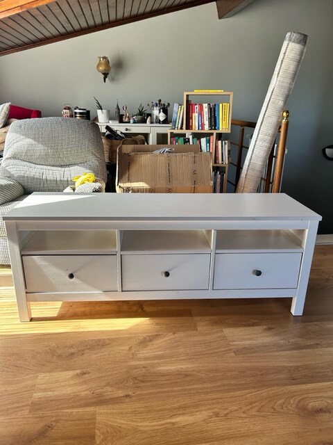 tv ünitesi sehpası IKEA HEMNES BEYAZ