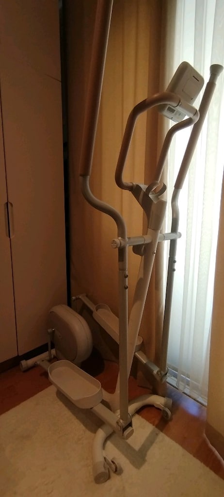 Decatlon domyos eliptik bisiklet Çok az kullanıldı Fiyat 8000 tl - 3