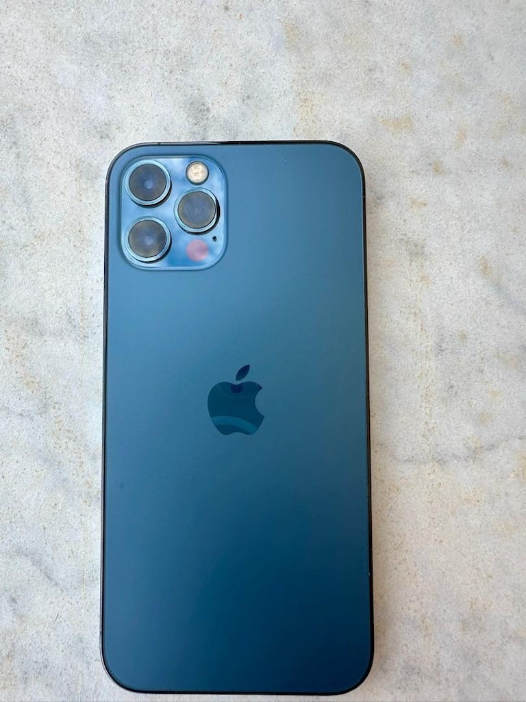 iPhone 12 pro pasifik mavi