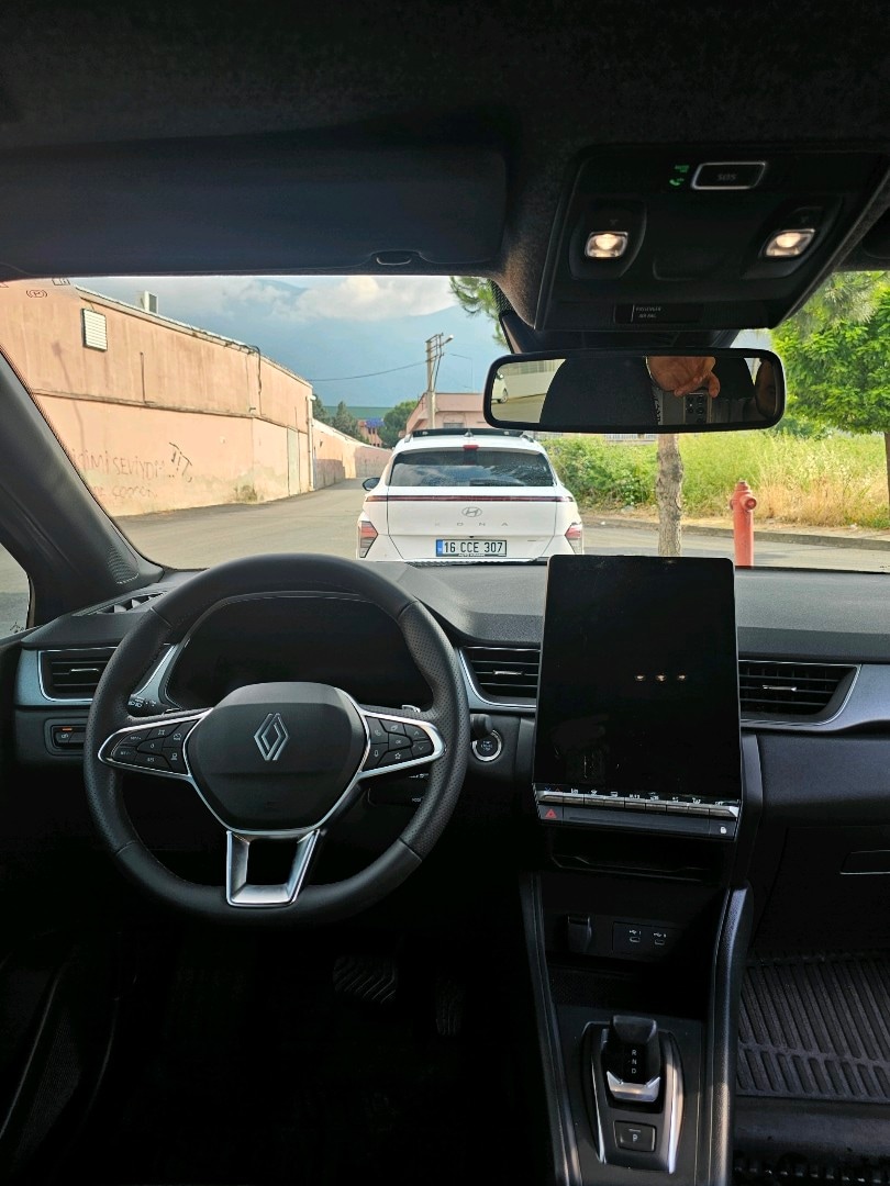 Captur techno 2025 hatasız 3 bin km - 6