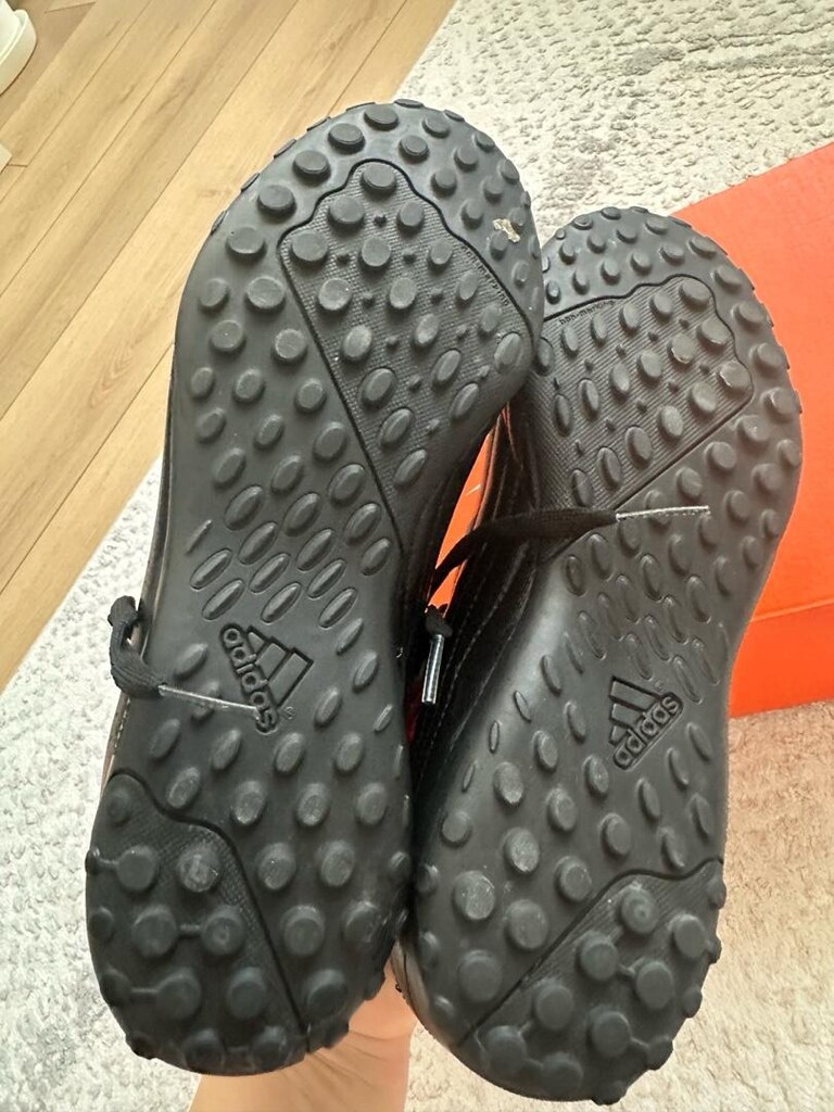 Adidas hali saha ayakkabisi - 4