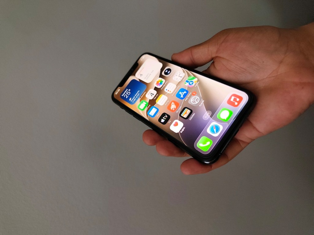 İPHONE 11 PRO 64 GB TR CİHAZI - 2