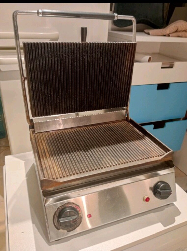 Işıkgaz 12 Dilim Tost Makinesi Temiz Sağlam - 9