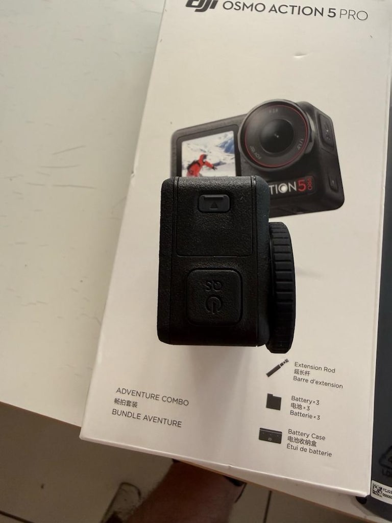 Dji Action 5 Pro Adventure Combo Paket - 4