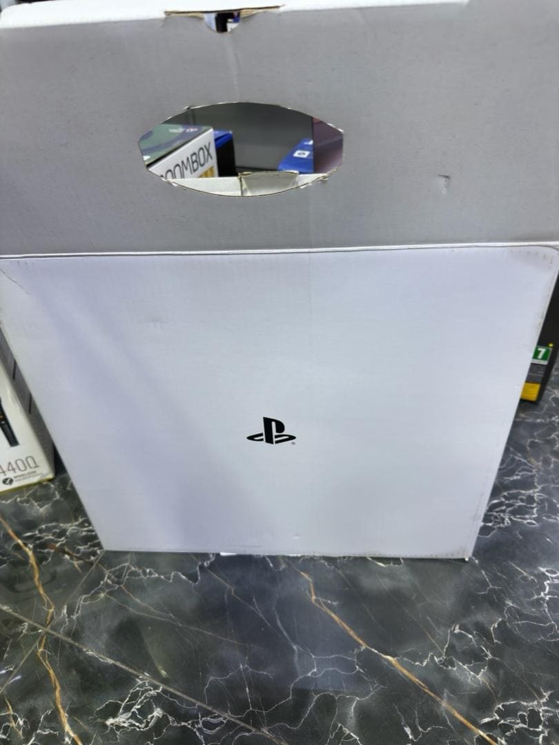 PLAYSTATION 5 - 6