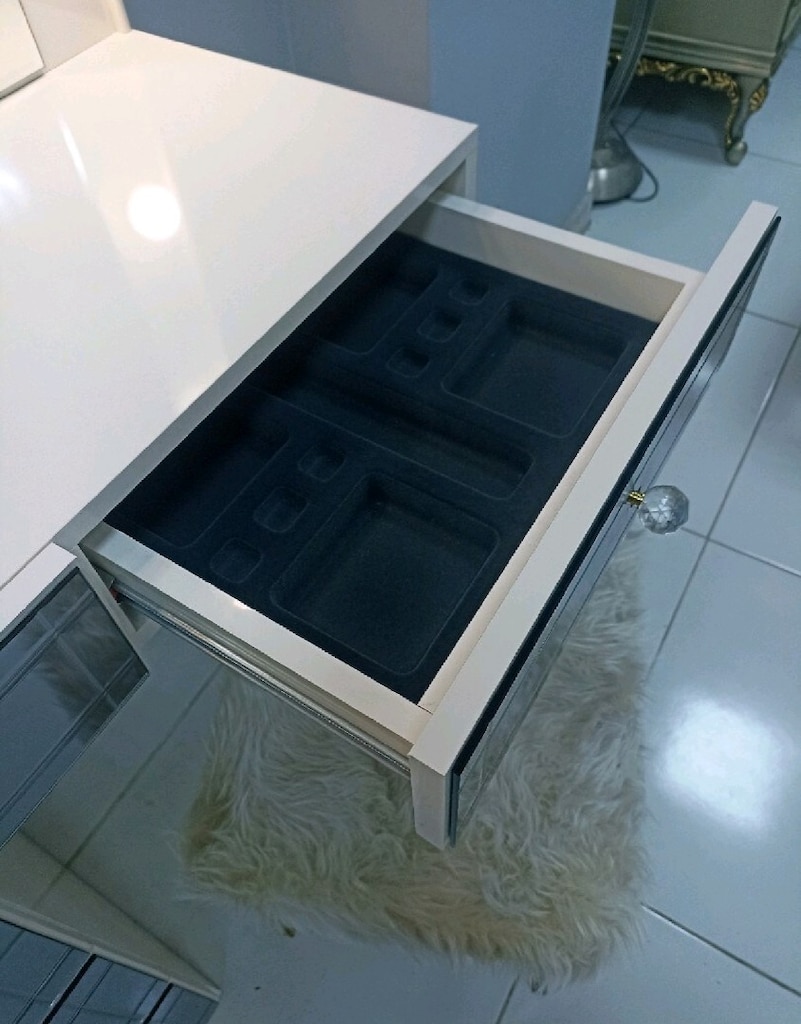 Yatak odası takımı makyaj masası - 8