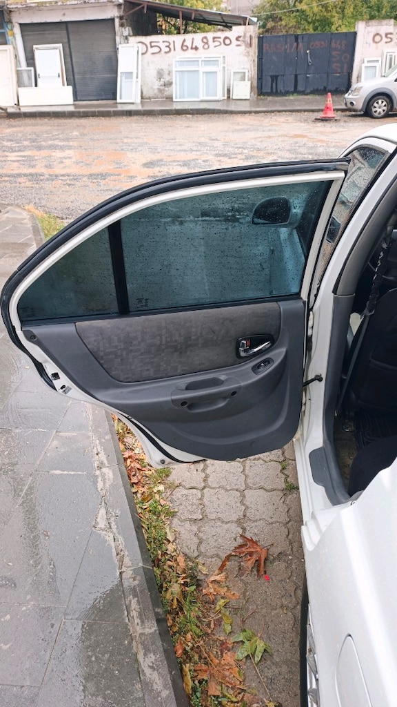 Hyundai admire 1.6 - 11
