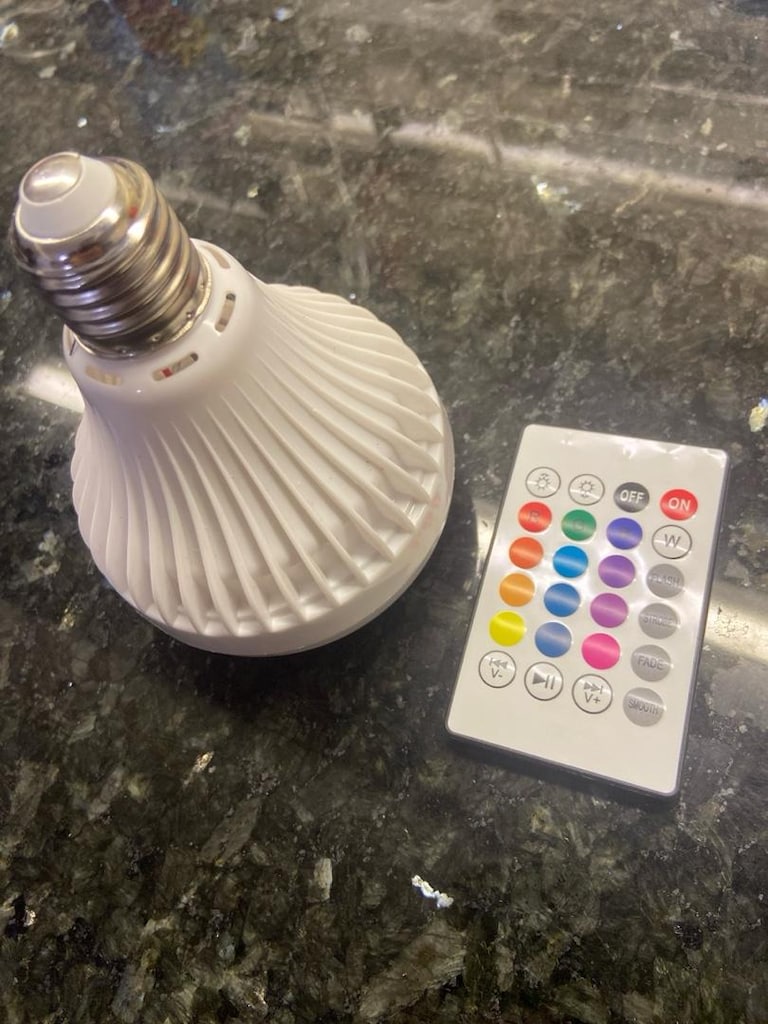 RGB Bluetooth Hoparlörlü Dekoratif Lamba – Kumandalı - 3