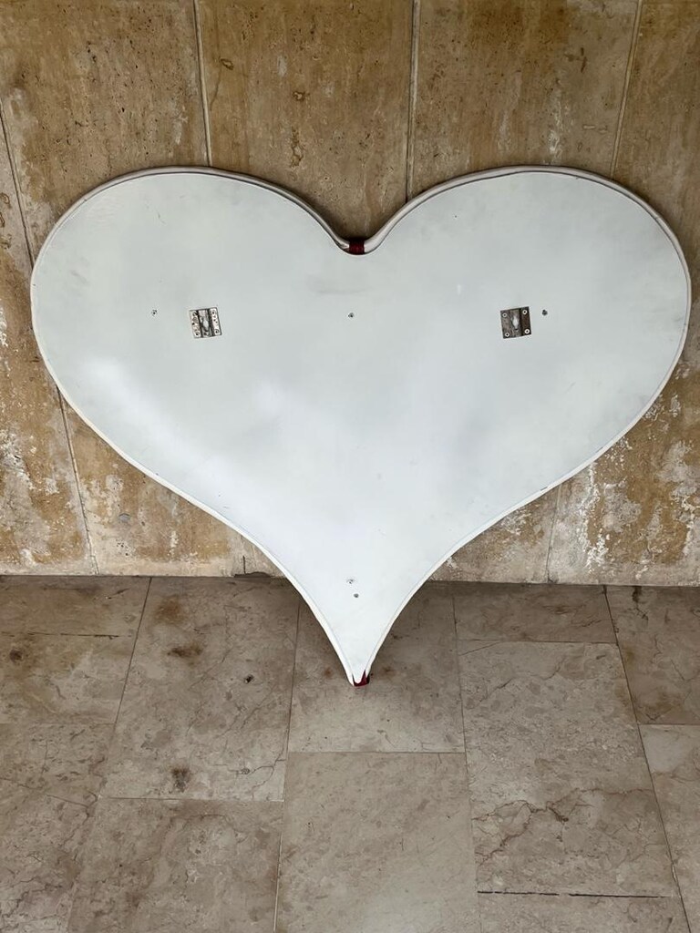 ahşap üzerine kabartılmış kalp deri kaplama - 3