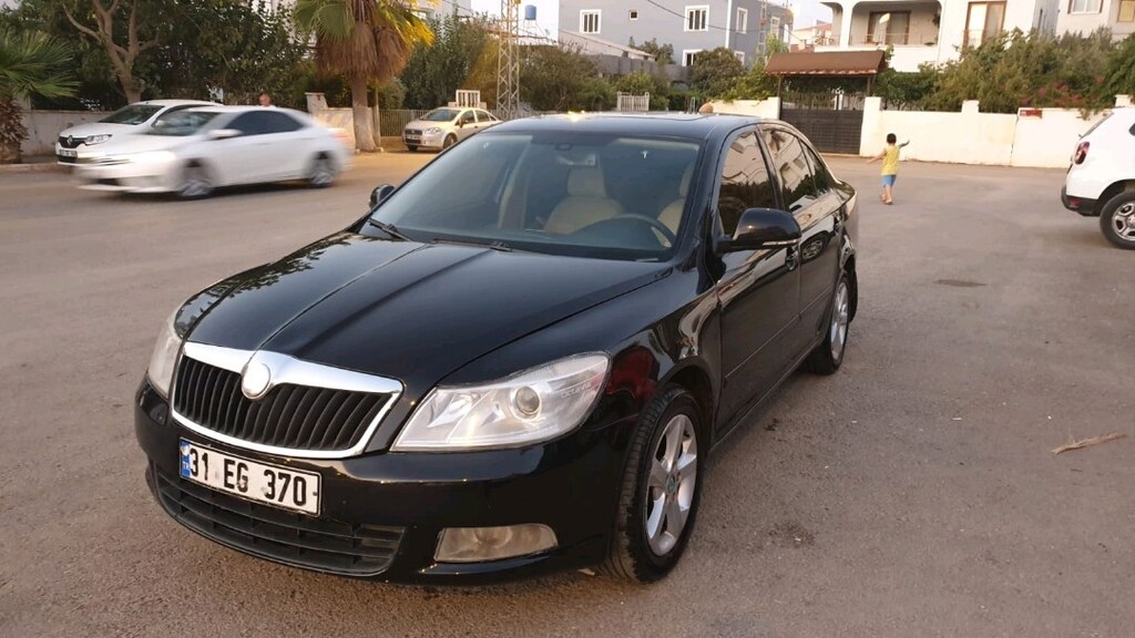 üst açarlı ful paket 1.6 tdi otomatik octavia - 4