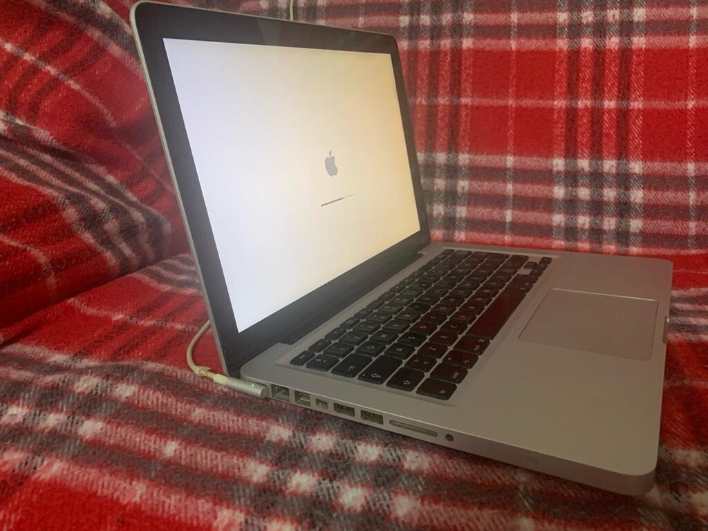 MacBook Pro mid2010 - 4