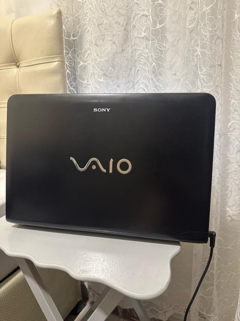 Sony i5 işlemcili laptop - 2