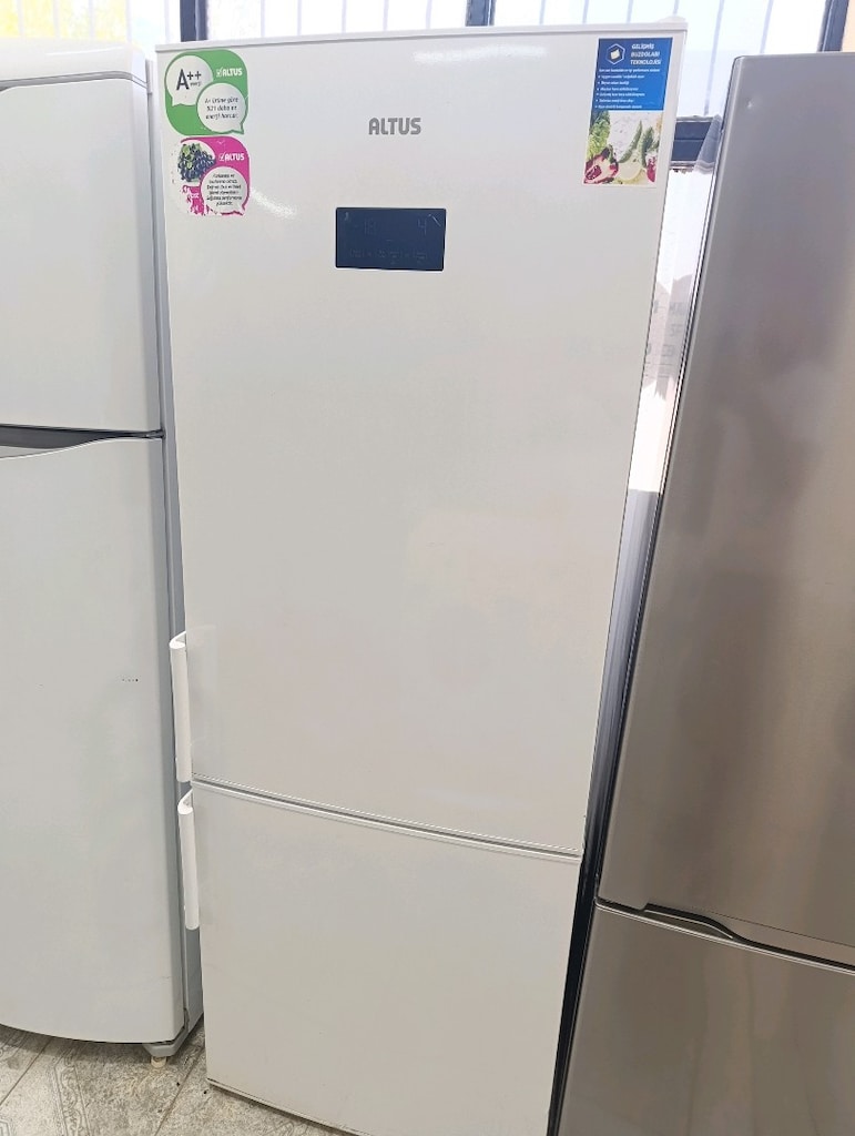 Arçelik Altus Alttan Donduruculu Buzdolabı + 505 lt - 2