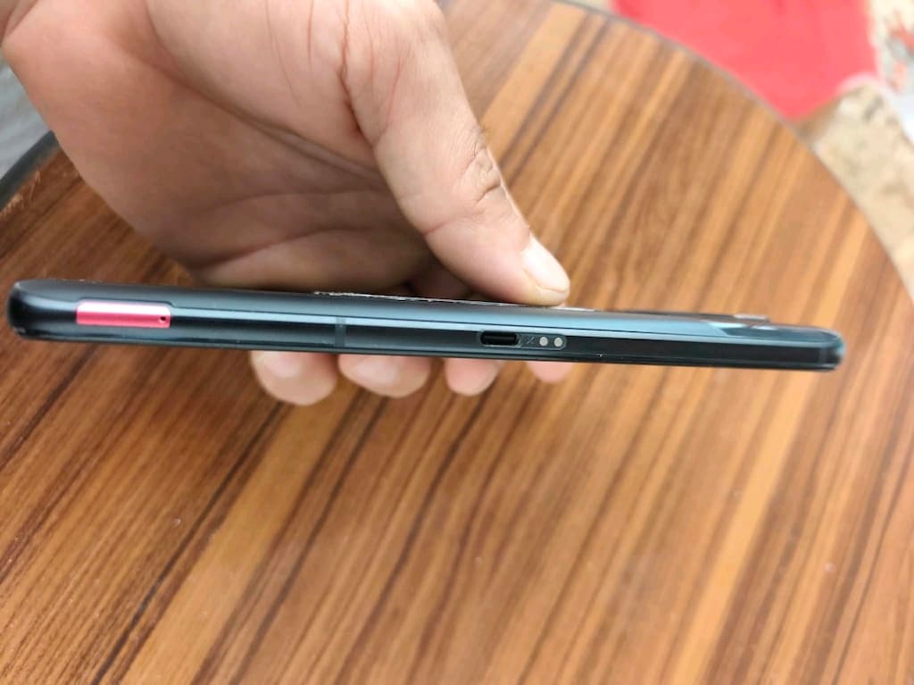 Asus rog phone 7 - 4