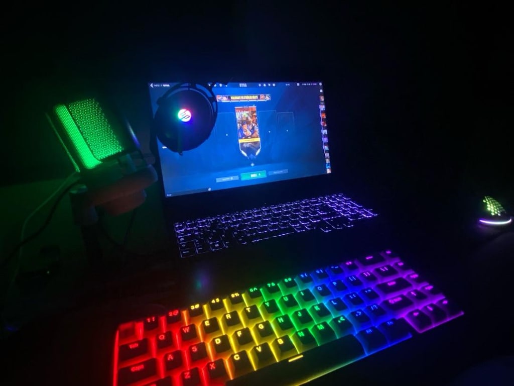 lenovo ideaped 3 full Rtx3050 Ryzen7