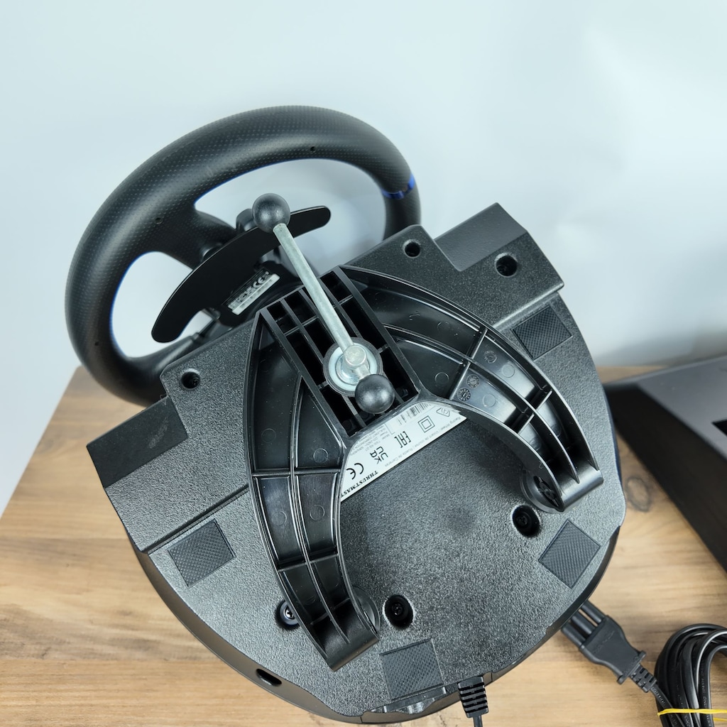 THRUSTMASTER T300RS GT OYUNCU DİREKSİYON SETİ İKİNCİ EL TEMİZ - 2