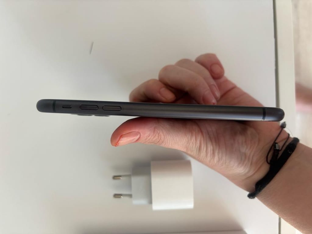 Tertemiz iphone 11 128 gb - 6