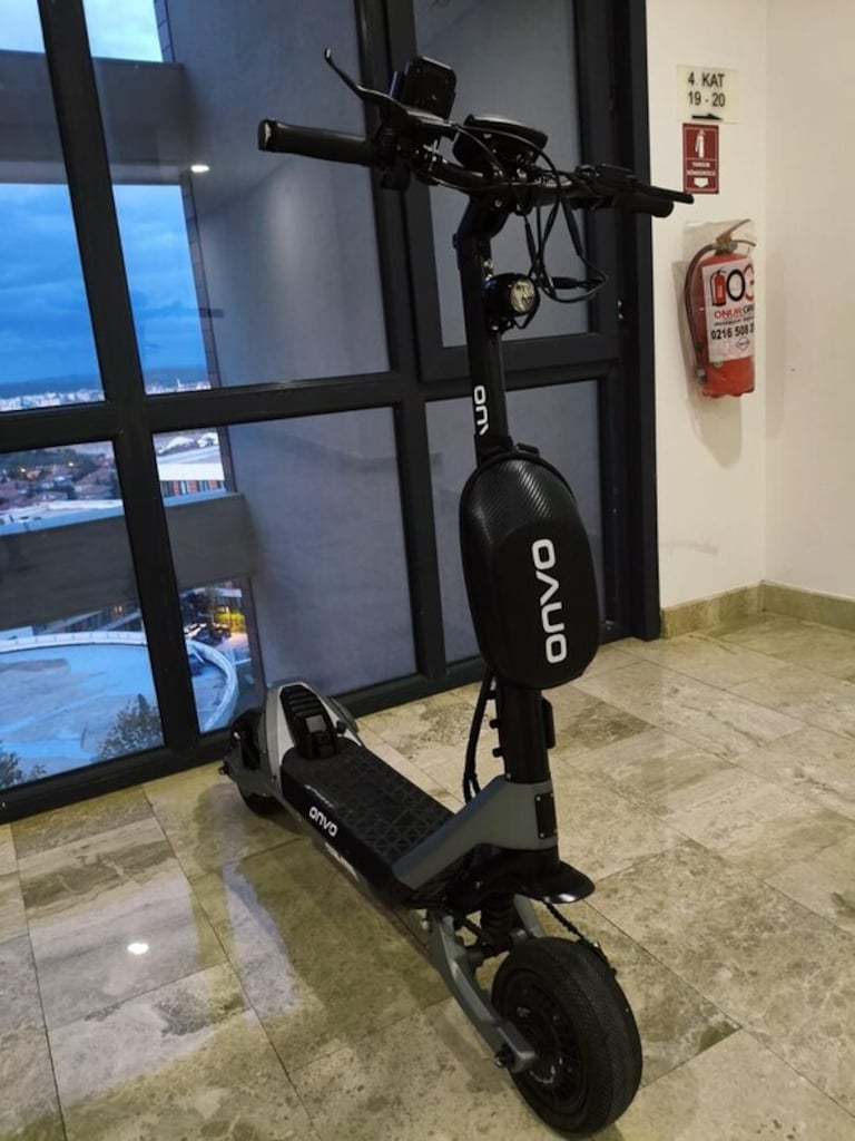 ONVO RX-05 elektrikli scooter. 673 km'dedir - 7