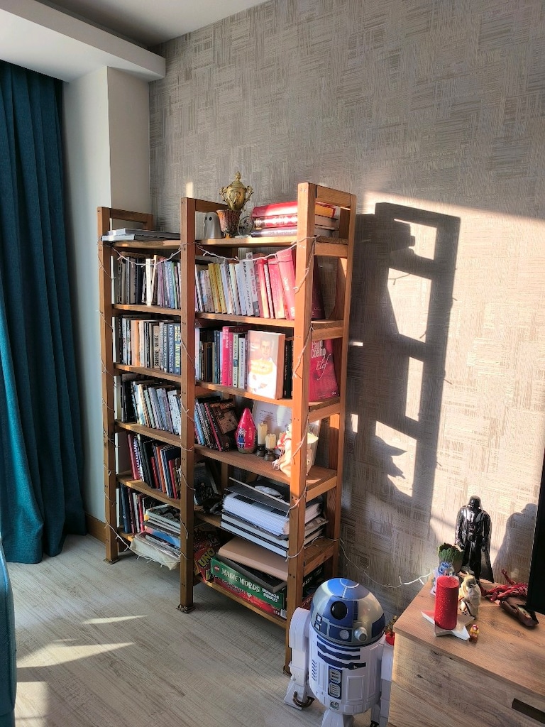 Masif Ahşap Kitaplık - 2