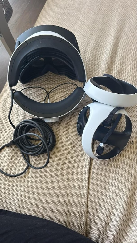 SONY PLAYSTATION VR2 SANAL GERÇEKLİK GÖZLÜĞÜ – NEREDEYSE SIFIR - 3