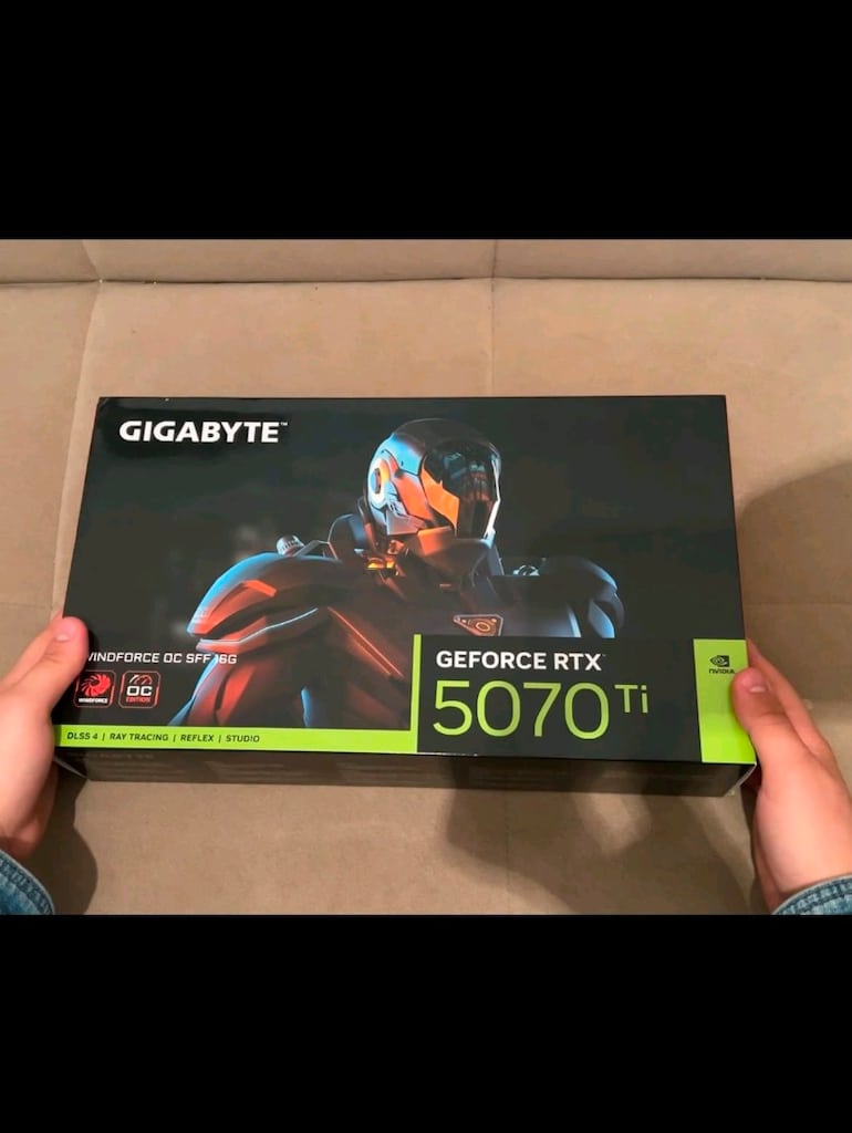 Gigabyte 5070 ti windfore oc 16gb vram