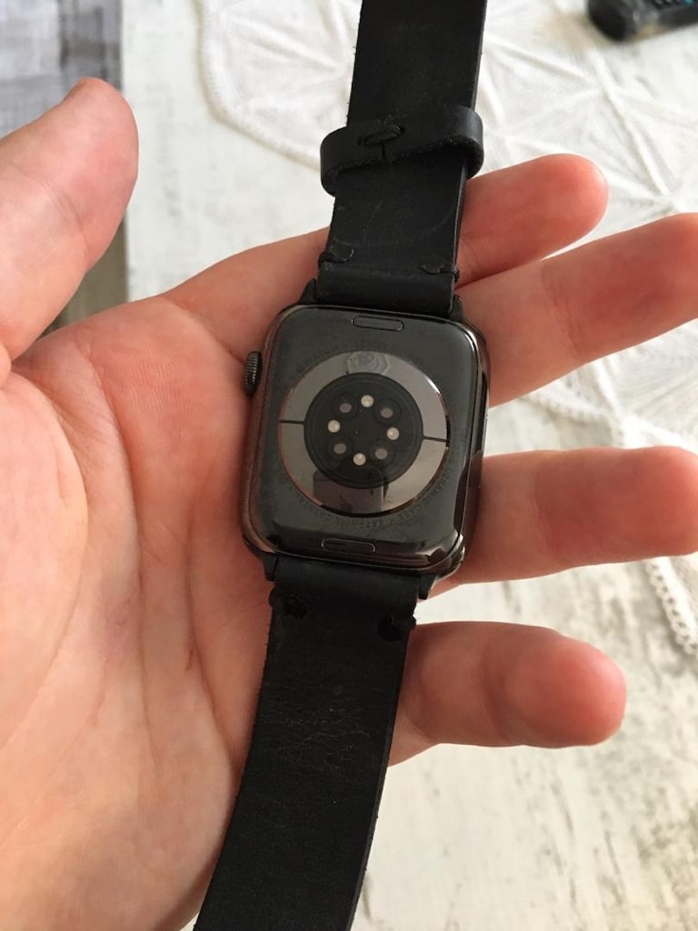 Apple Watch Seri 7 - 3
