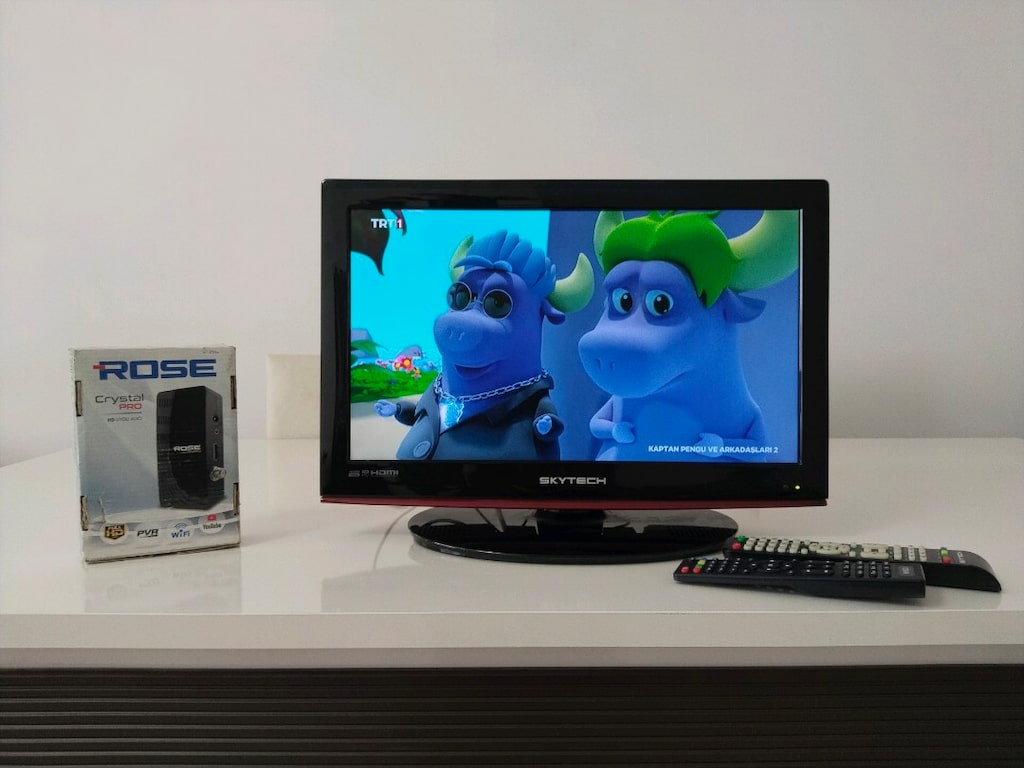 Skytech full HD TV mutfak balkon bahçe için uygun ekran ölçüleri resim - 2