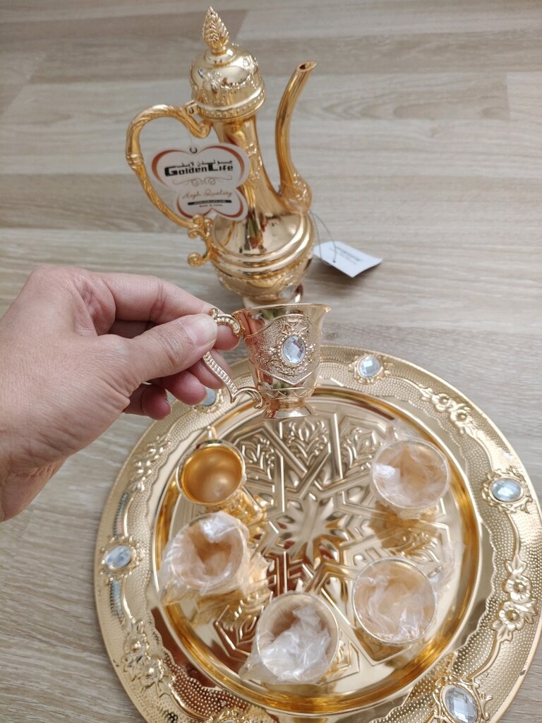 Zemzem Takımı Gold 6 bardaklı Beyaz taşlı - 6
