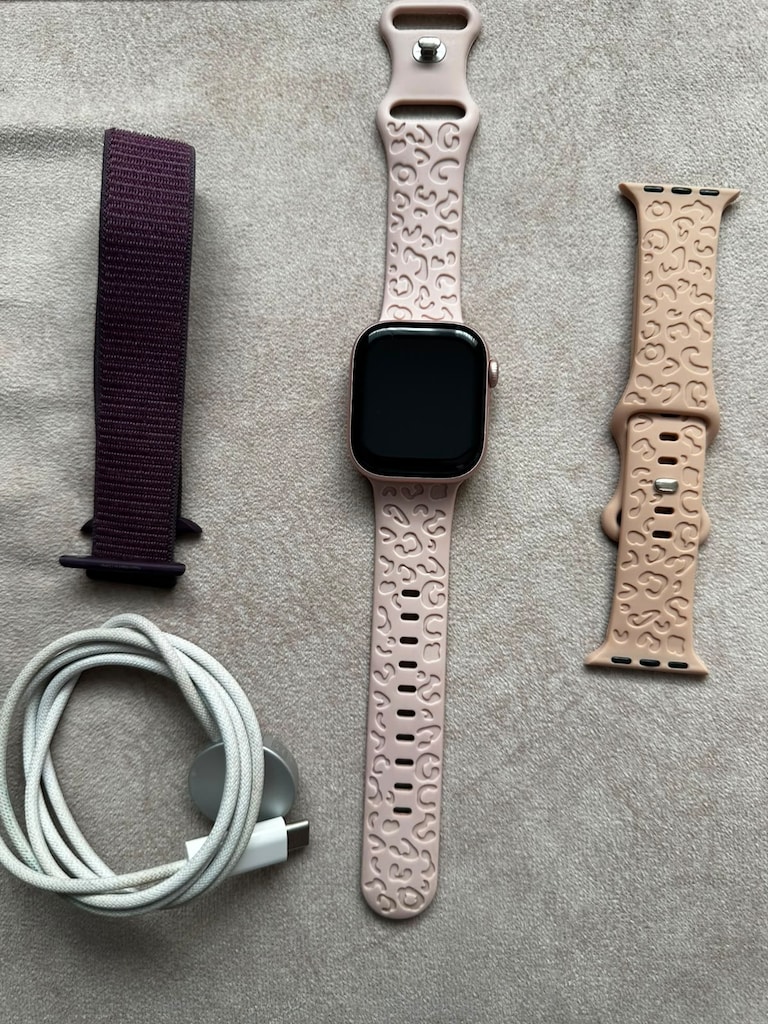 Apple Watch Series 10 GPS 42 mm (bulut pembe) Pil 100* - 3