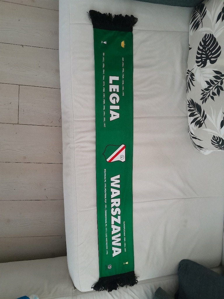 Ikinci el, Legia Larswaga, spor cocuk atki - 2
