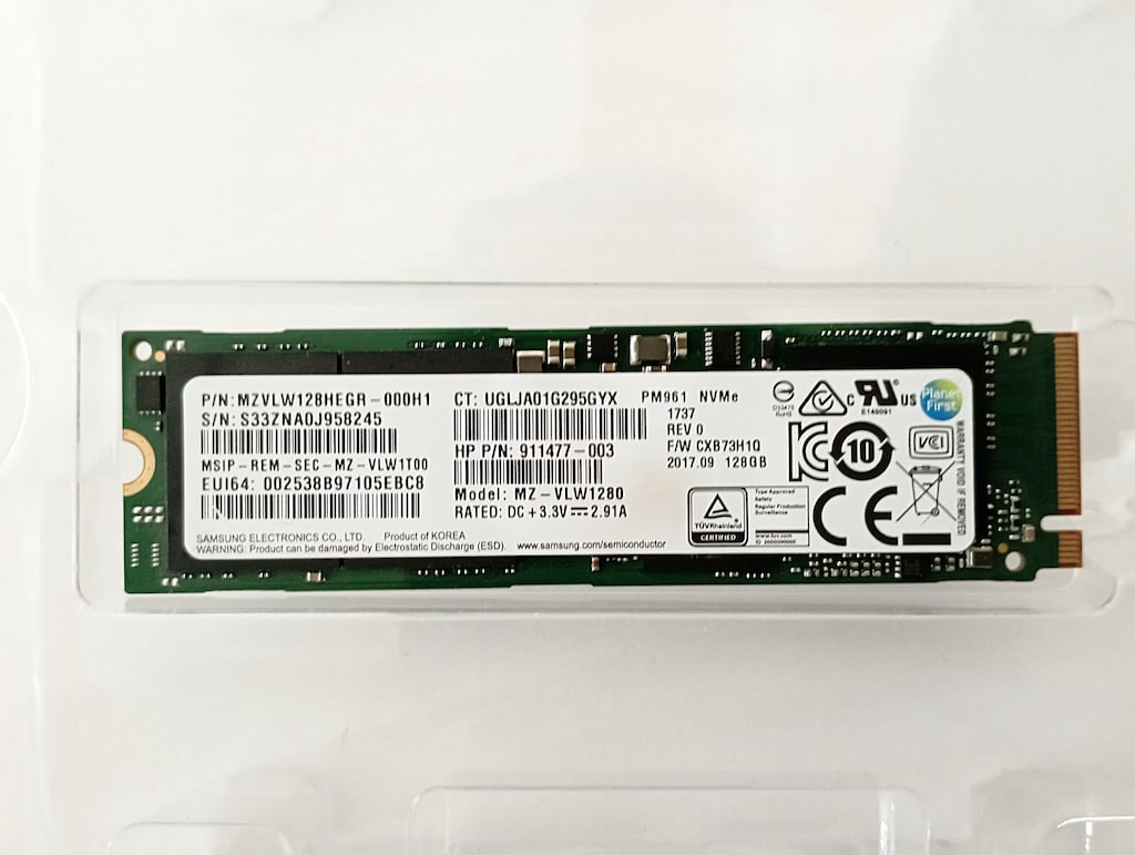 Samsung 128GB M2 NVMe SSD - 2